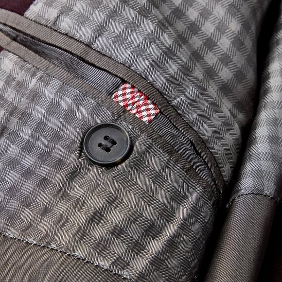 Ben Sherman 3 Piece Suit - Worn Once! - 42L - 36 waist - Picture 16 of 16